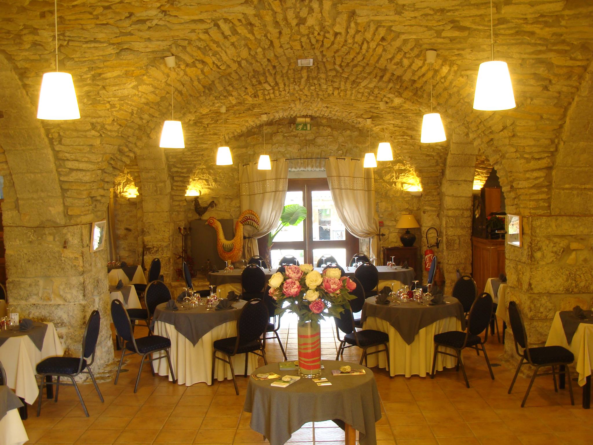 h-tel-vallon-pont-d-arc-la-bastide-du-vebron